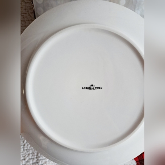 Set of 4 Loblolly Pines Plaid Holiday 7.5 in Side Plates - Picture 5 of 6